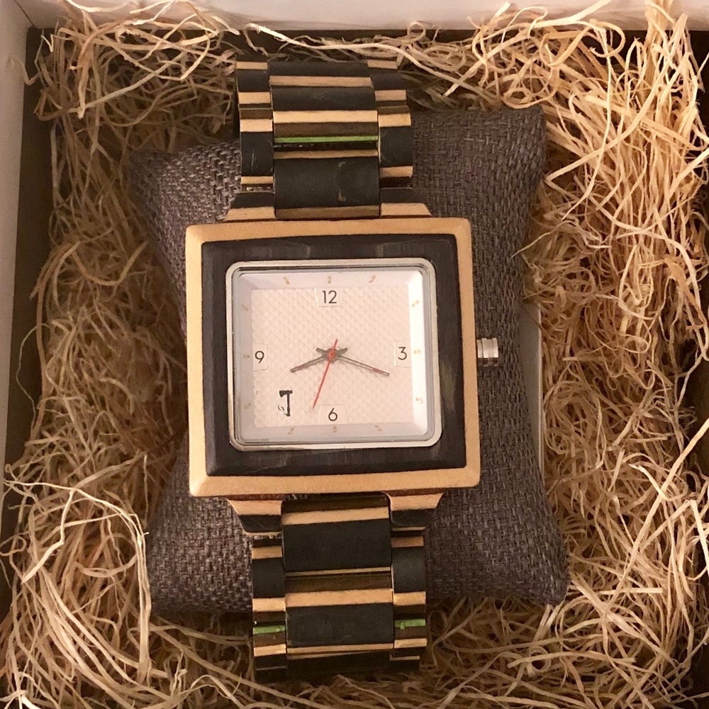 SKATE WATCH AUTOMATIC // WHITE FACE